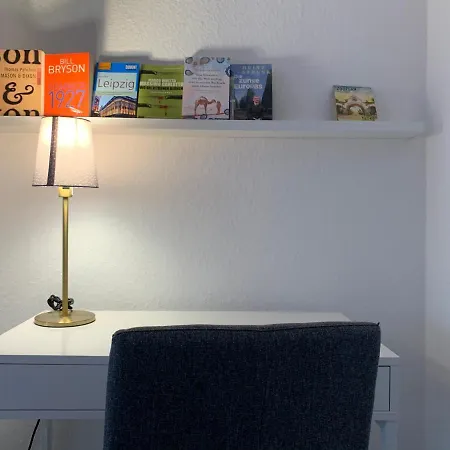 Apartment Hinterhaus No3 *